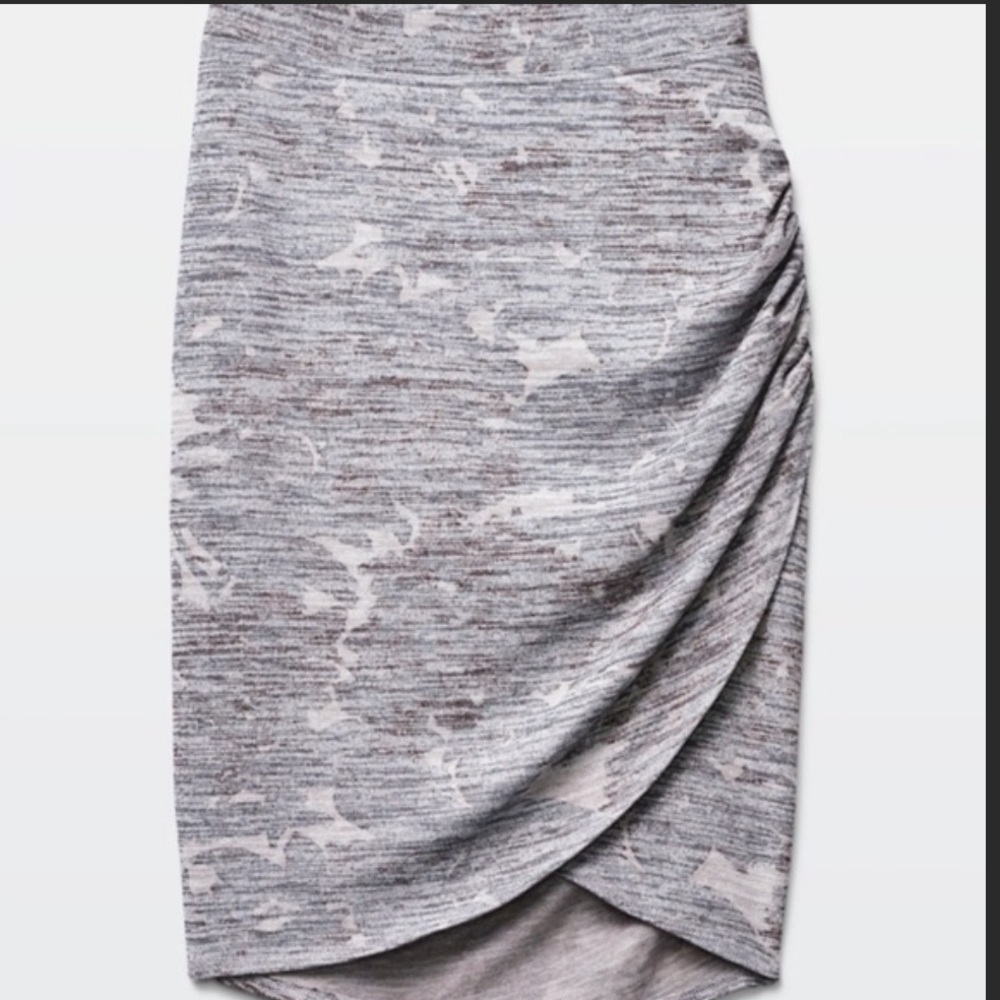 Wilfred Free Faux Wrap Grey Skirt